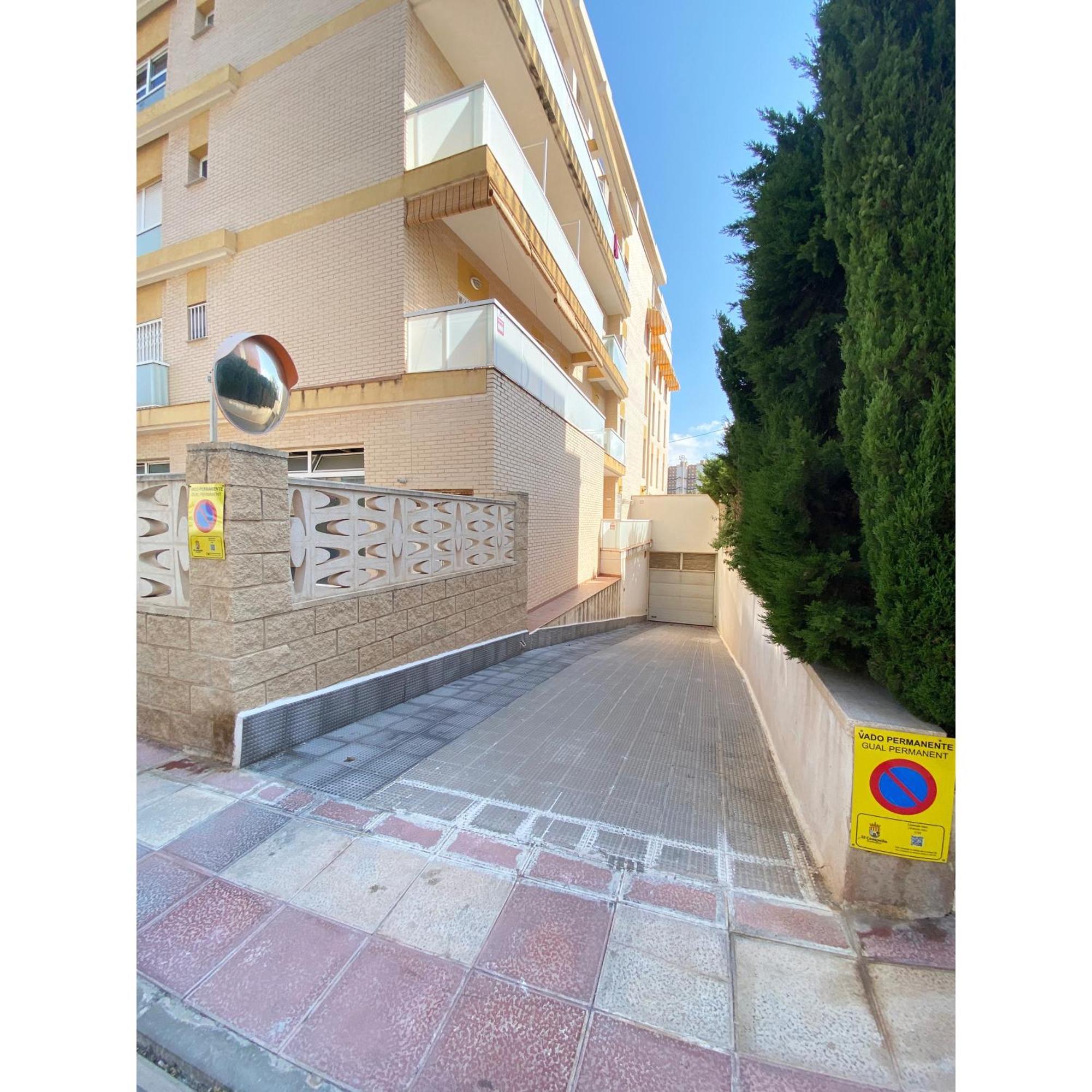 Modern Flat Close To Beach El Campello Exterior photo